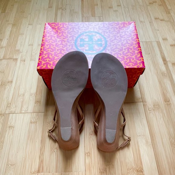 COPY - Tory Burch Emmy Demi Thong T-Strap Wedge Sandals in Royal Tan Leather Si… - Picture 4 of 7